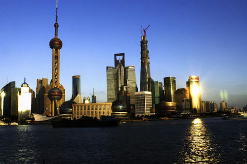 上海S3公路建設迎新突破，關鍵節點吊裝工程順利完成，市民出行將迎更大便利